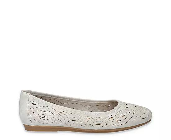 Easy Street Womens Jackie Flat Product Image