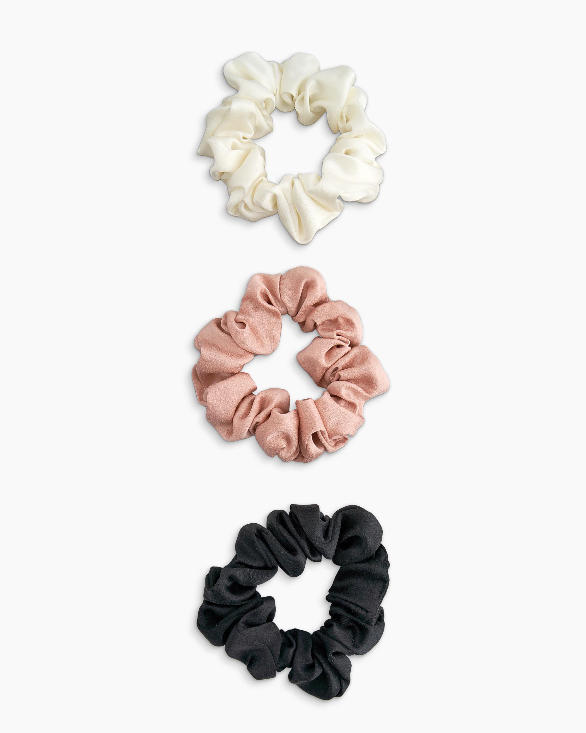 Quince | Women's Scrunchies Silk Product Image