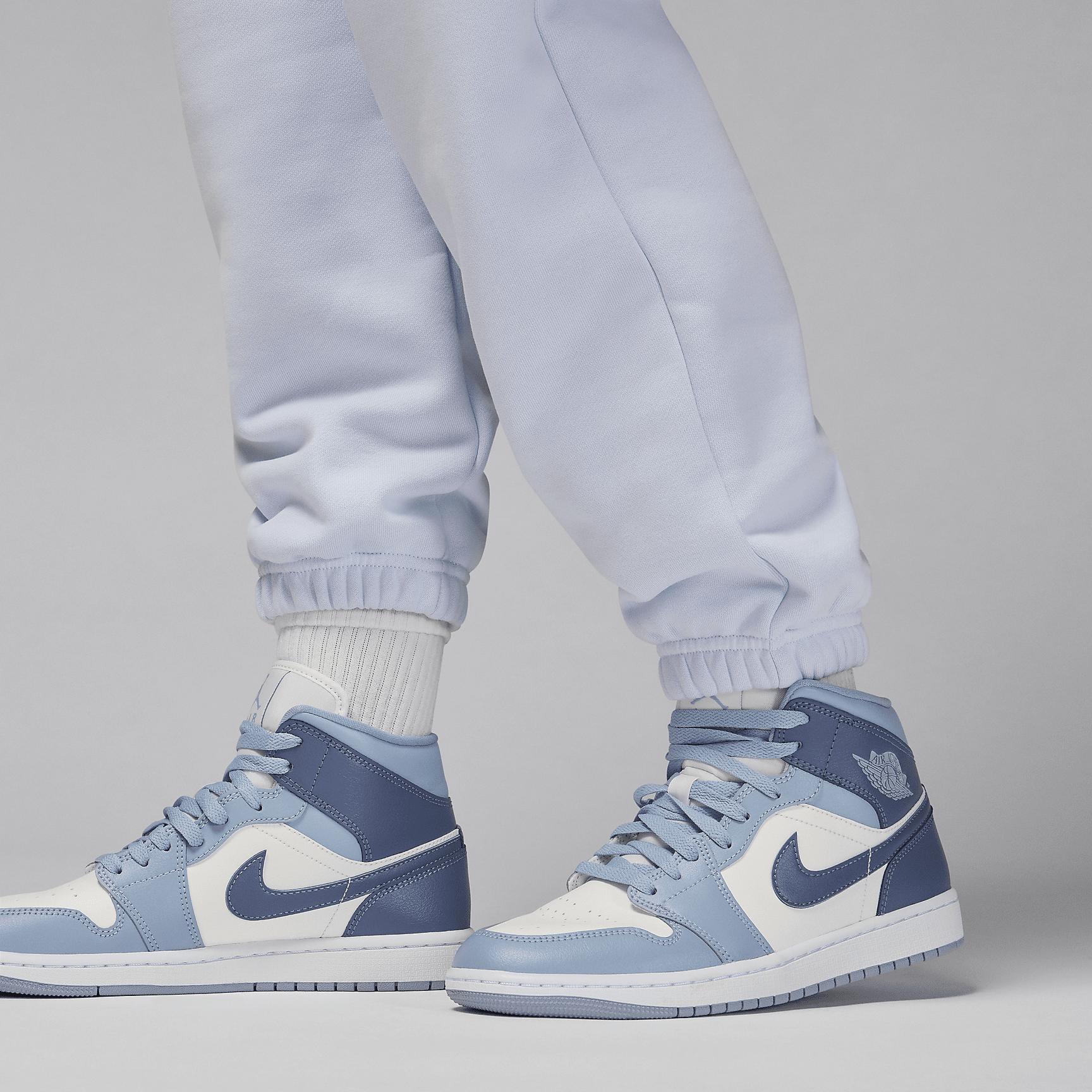 Jordan Flight Fleece Women's Pants Product Image