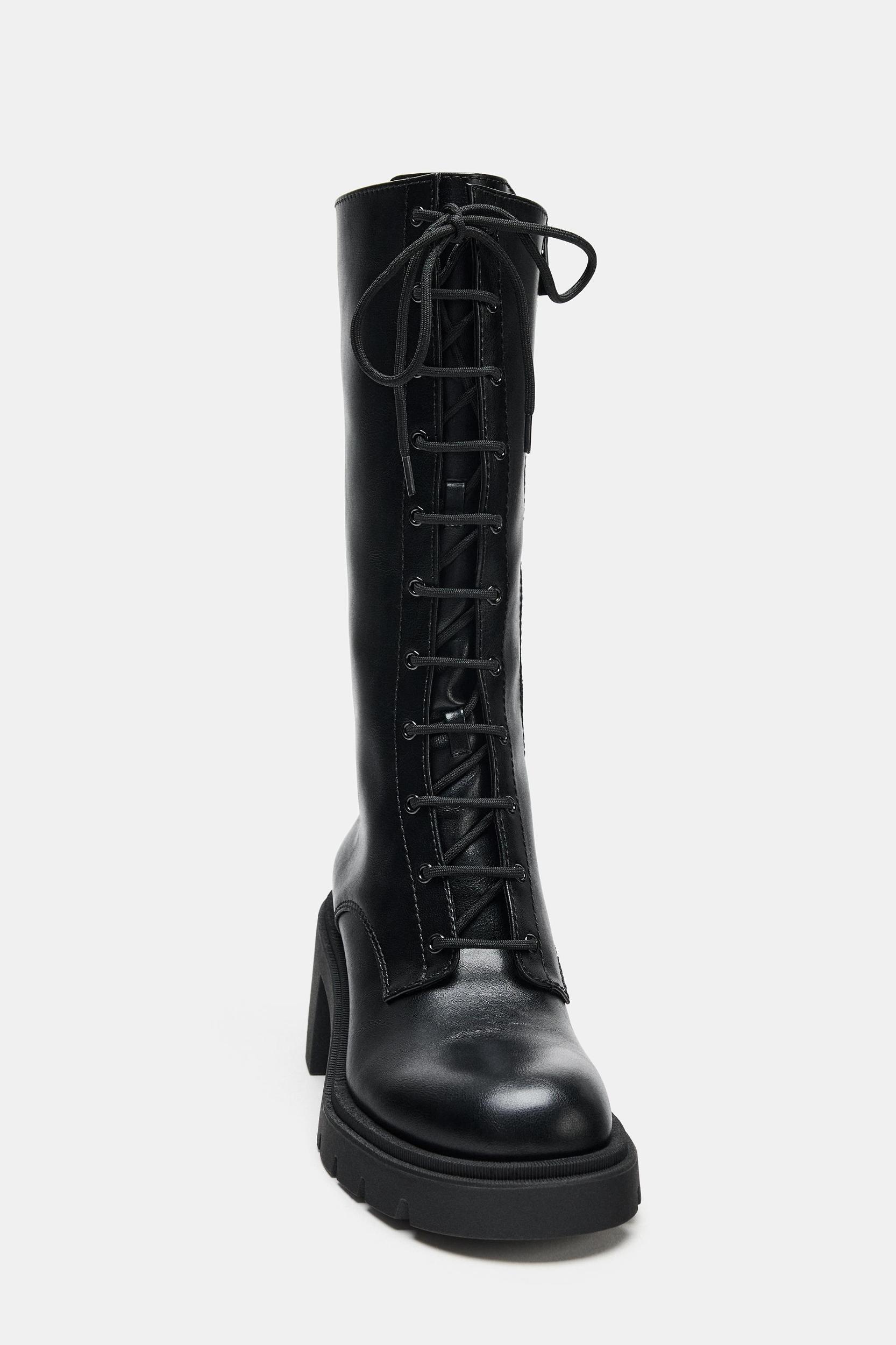 LACED BOOTS Product Image