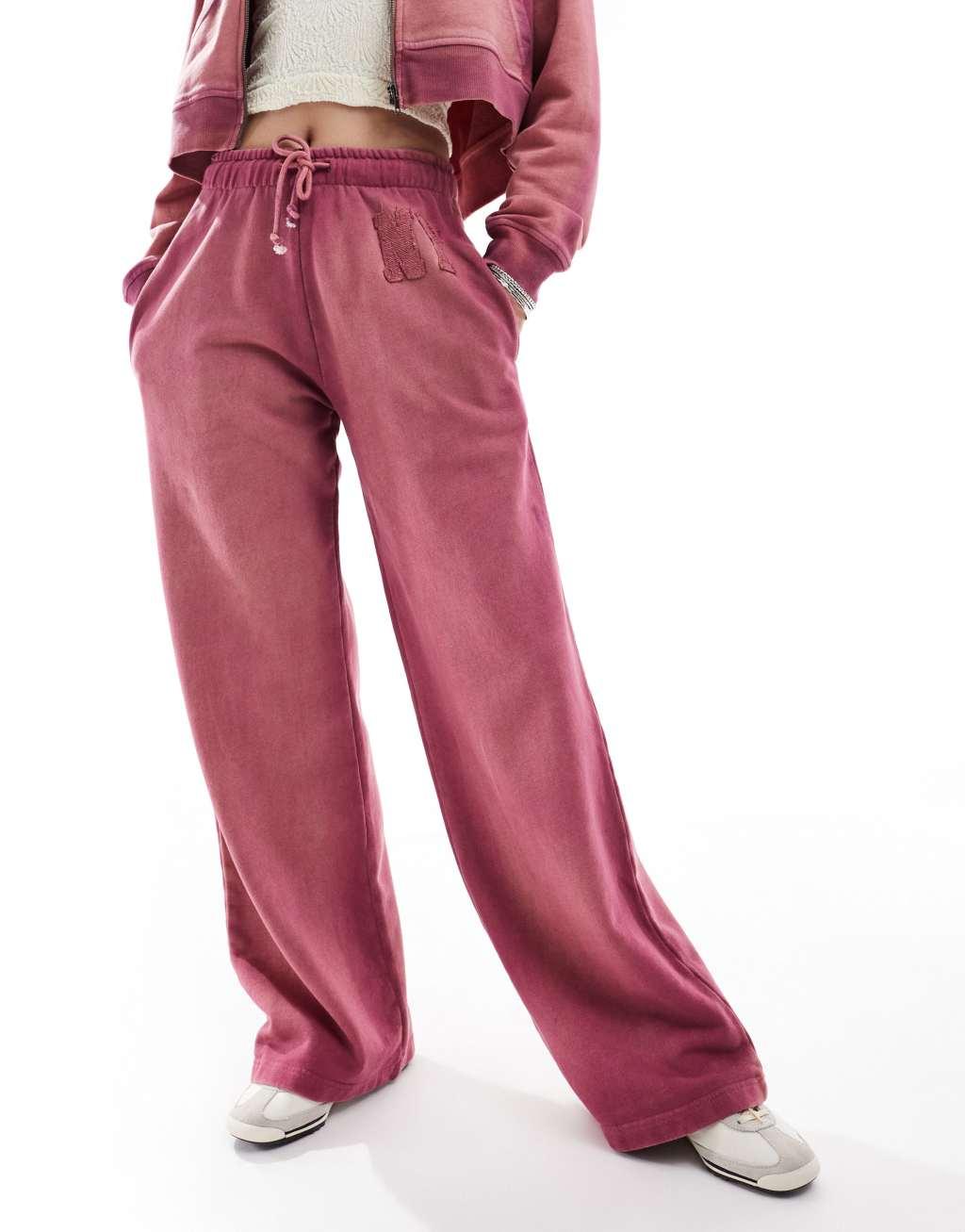 Daisy Street pink ombre wide leg sweatpants with new york logo - part of a set Product Image
