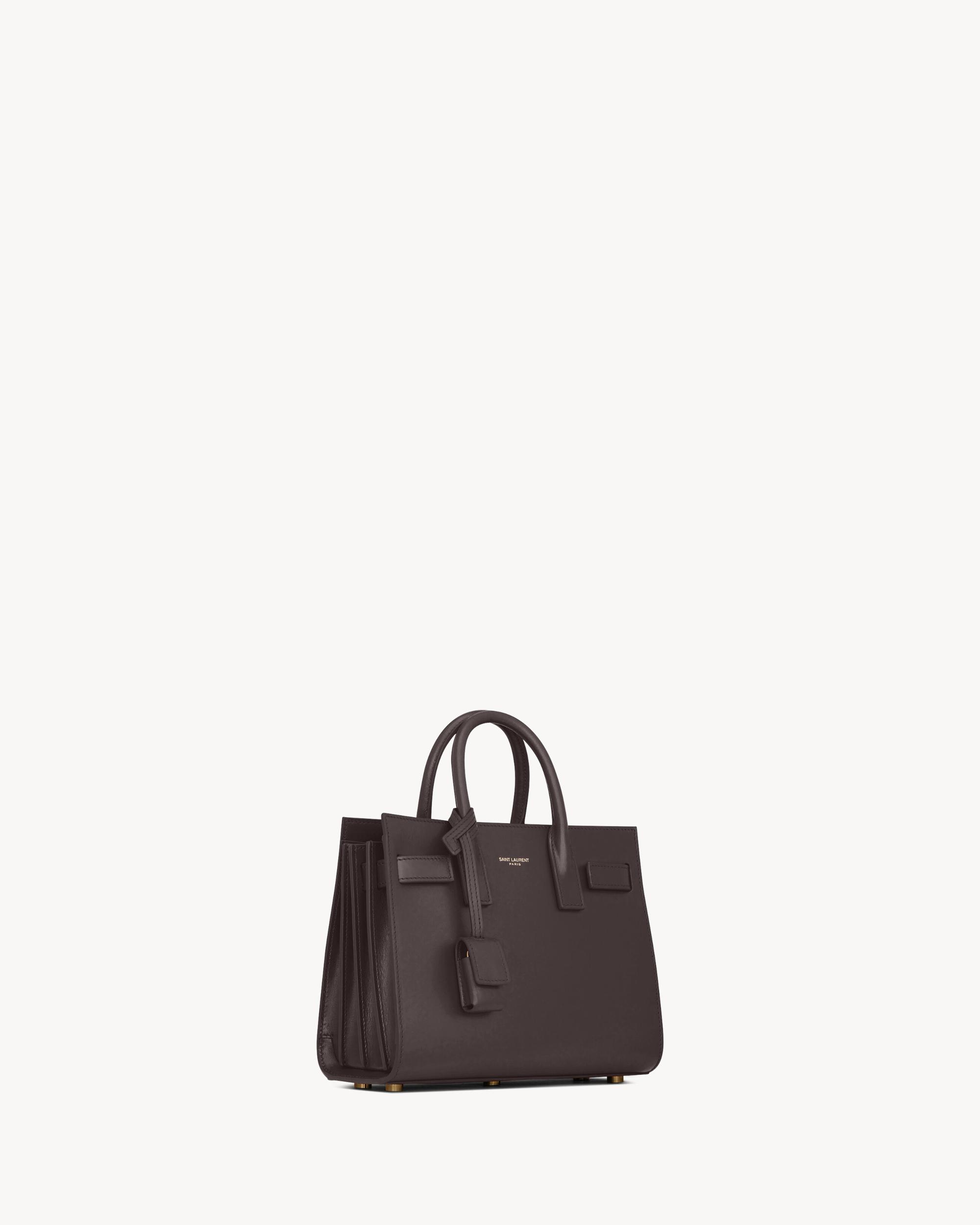 SAC DE JOUR in smooth leather – nano Product Image