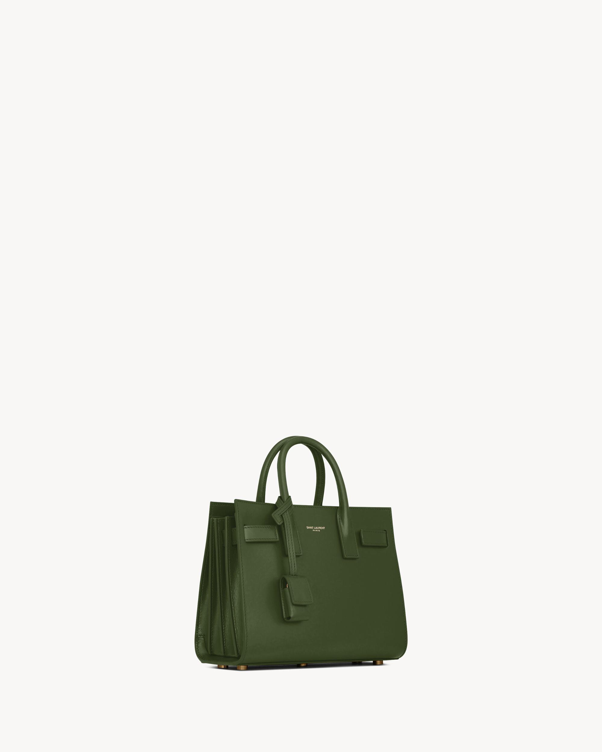SAC DE JOUR in patent leather - nano Product Image