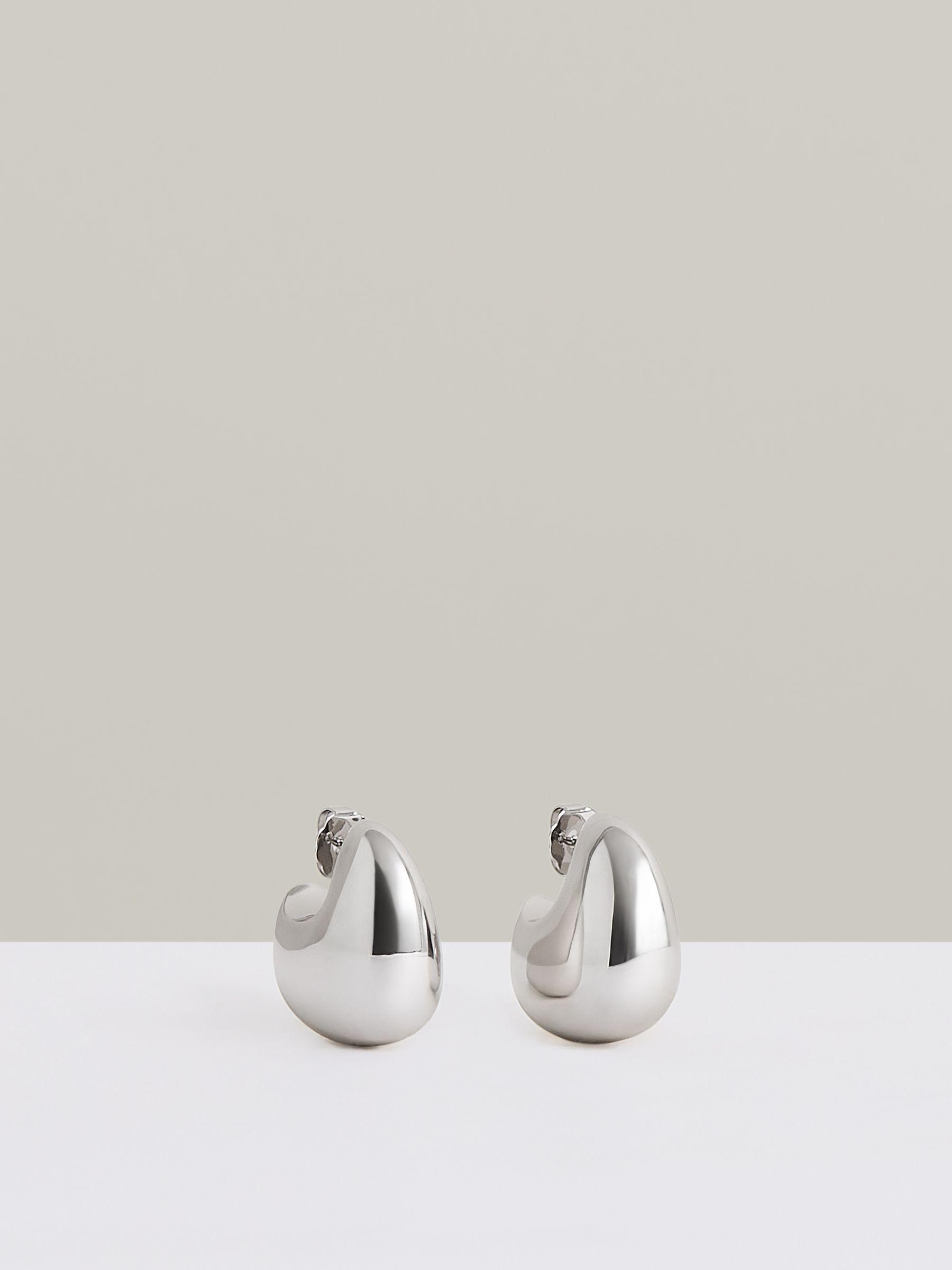 Curve Scoop Earrings in Silver Tone Product Image