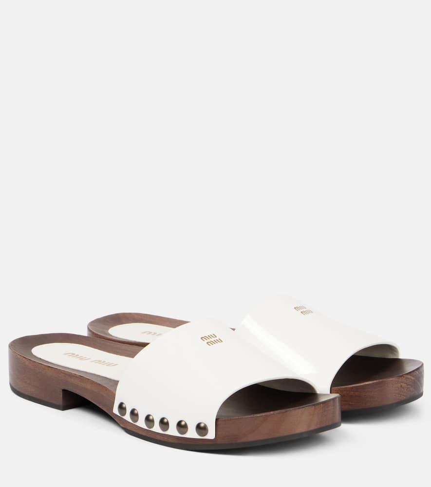 MIU MIU Wood Sole Flat Sandals With Studded Side In White Product Image