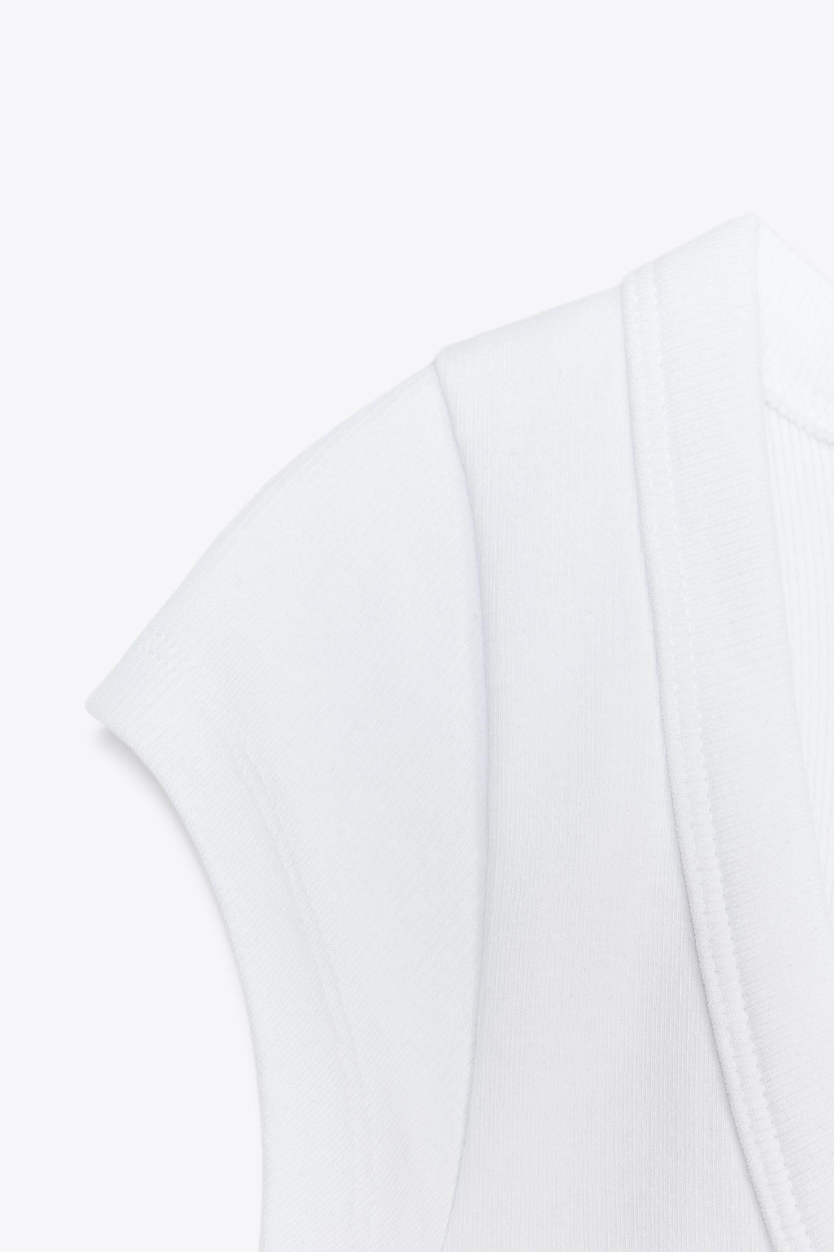 SCOOP NECK TOP Product Image