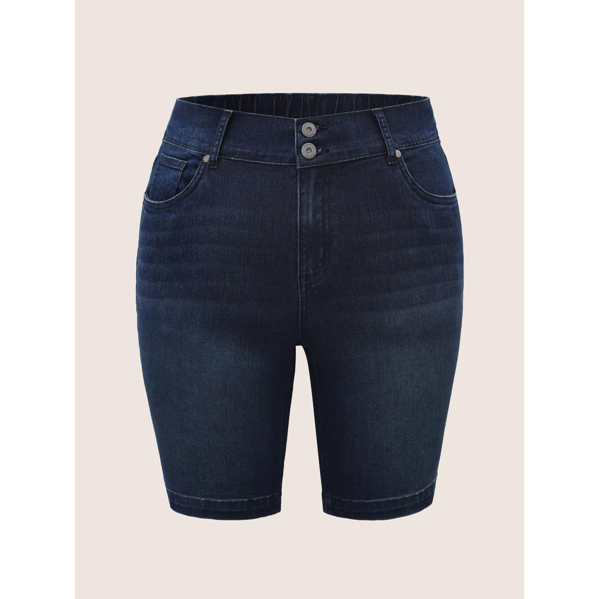 Plus Size Dark Wash Button Up Split Side Denim Shorts Women Denimindigo Button High stretch Everyday Slanted pocket Casual Denim Shorts BloomChic 12/L Product Image