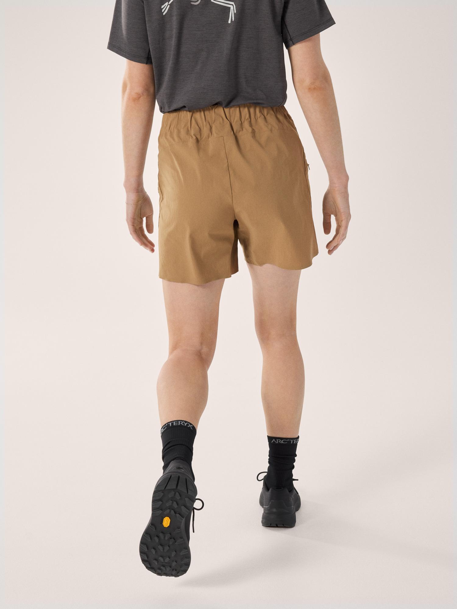 Aestas Short 5.5" Women's Product Image