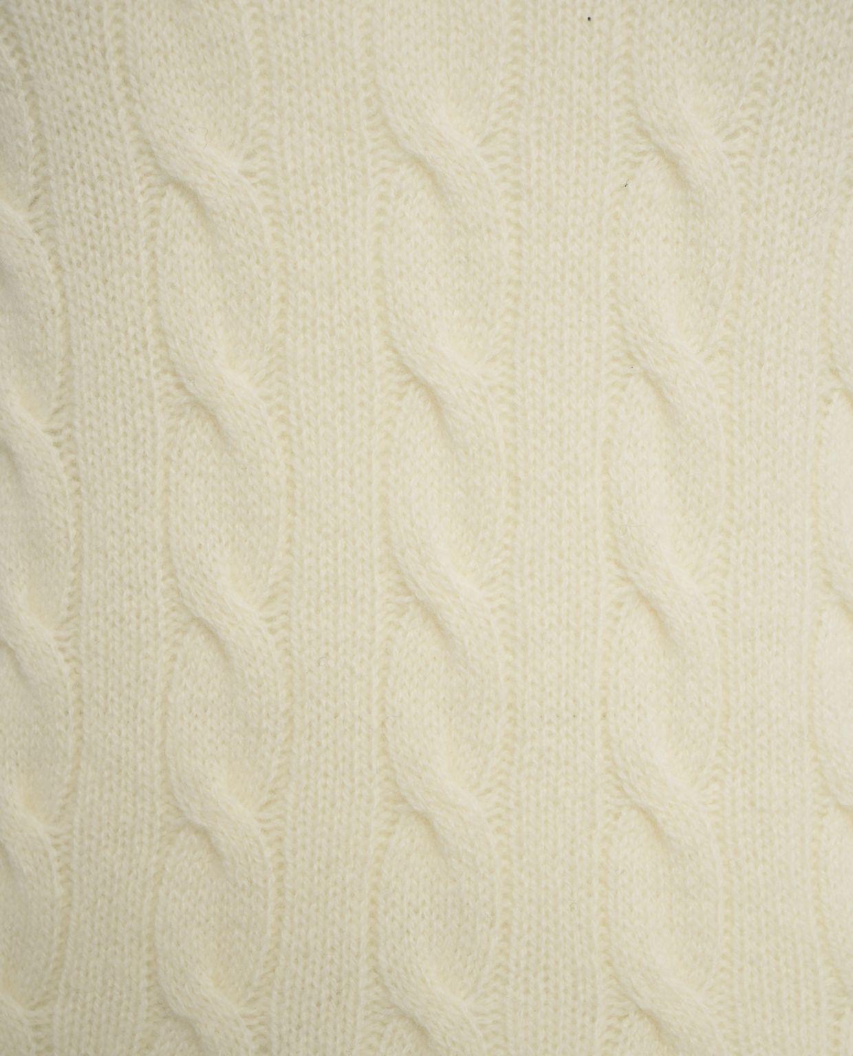 Sweater with cable knit pattern Product Image