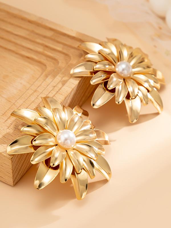 Flower Shape Drop Earrings Product Image