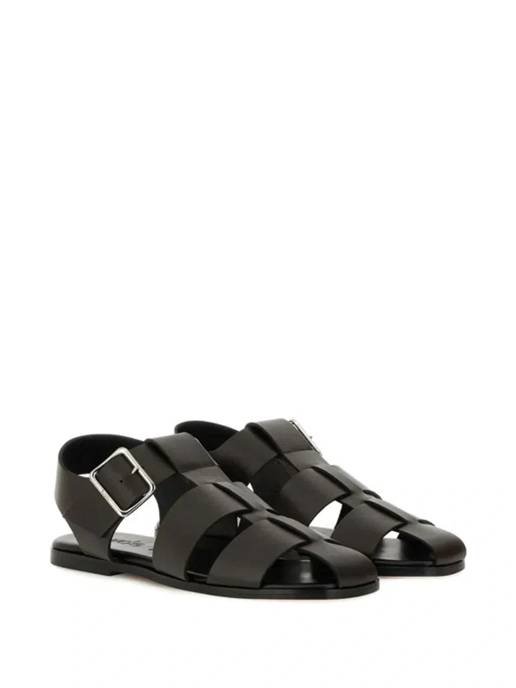 AEYDE 10mm Whit Leather Fisherman Sandals In Black Product Image