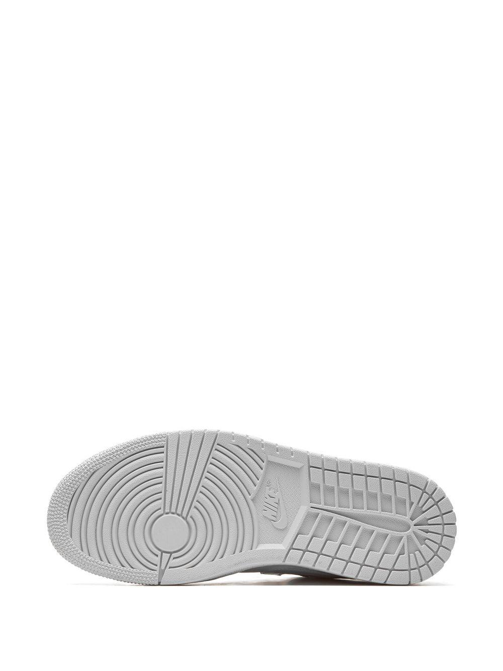 Air Jordan 1 Low "Triple White" sneakers Product Image