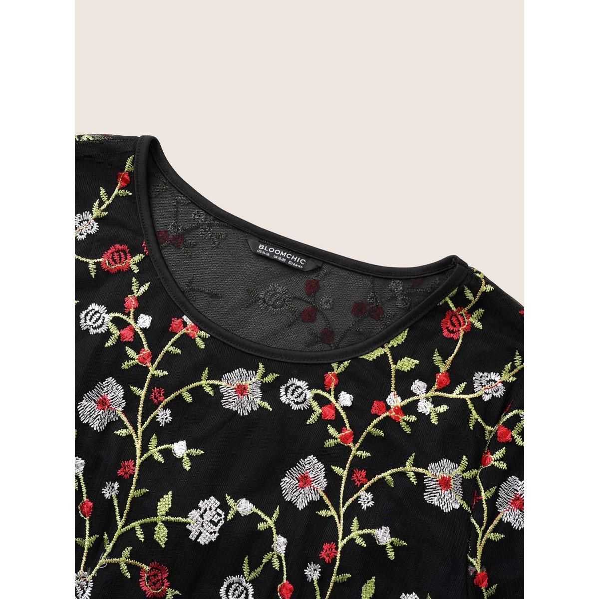 Plus Size Floral Embroidered Pocket Mesh Patchwork Dress Black Women Cocktail Non Round Neck Elbow-length sleeve Curvy Midi Dress BloomChic 26/4X Product Image