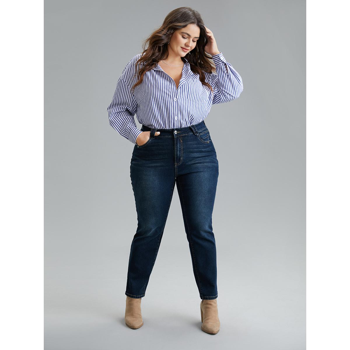 Plus Size Very Stretchy Dark Wash Zipper Fly Pocket Jeans Women Midnight Casual Plain Plain High stretch Pocket Jeans BloomChic 14/1X Product Image