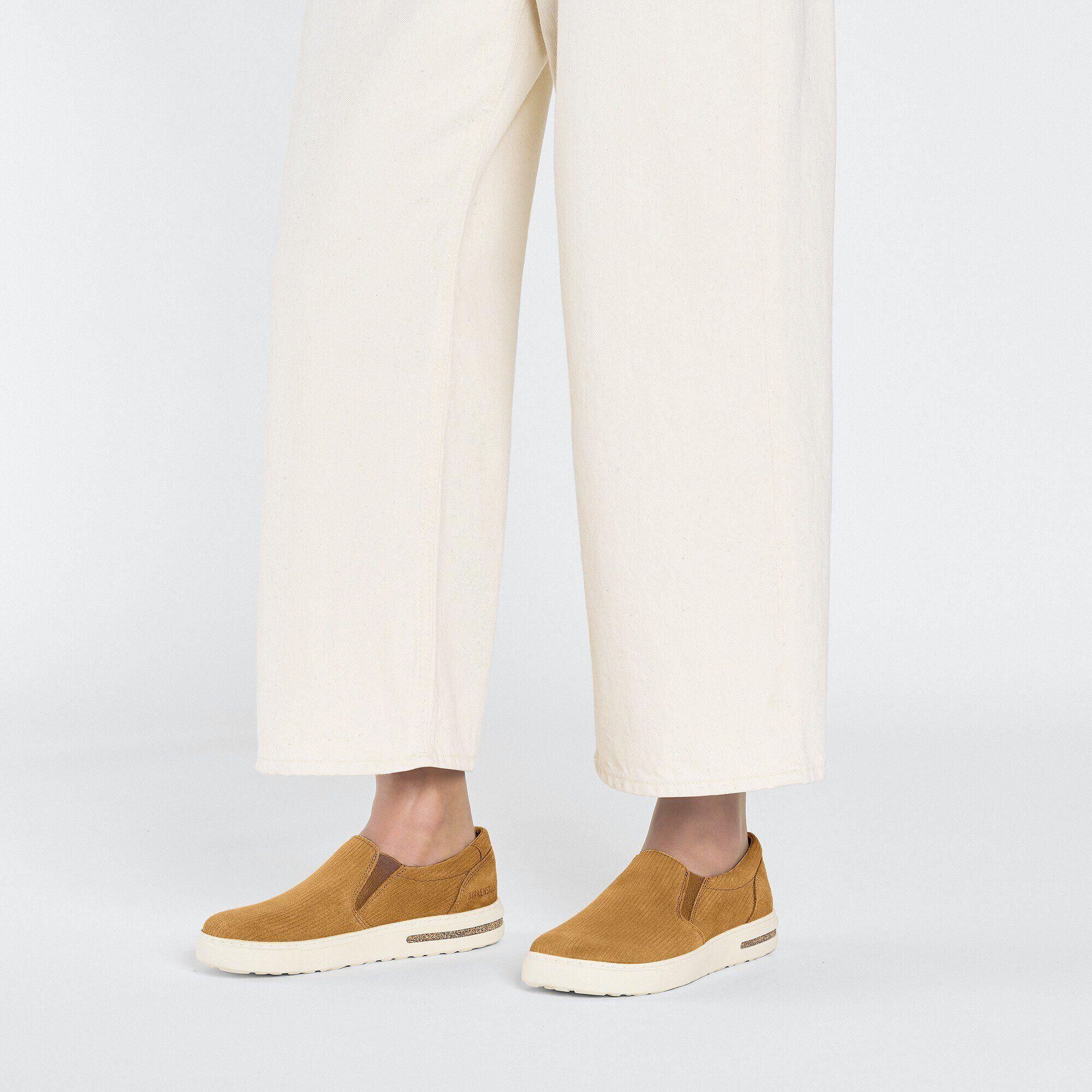 Oswego Suede Leather Product Image