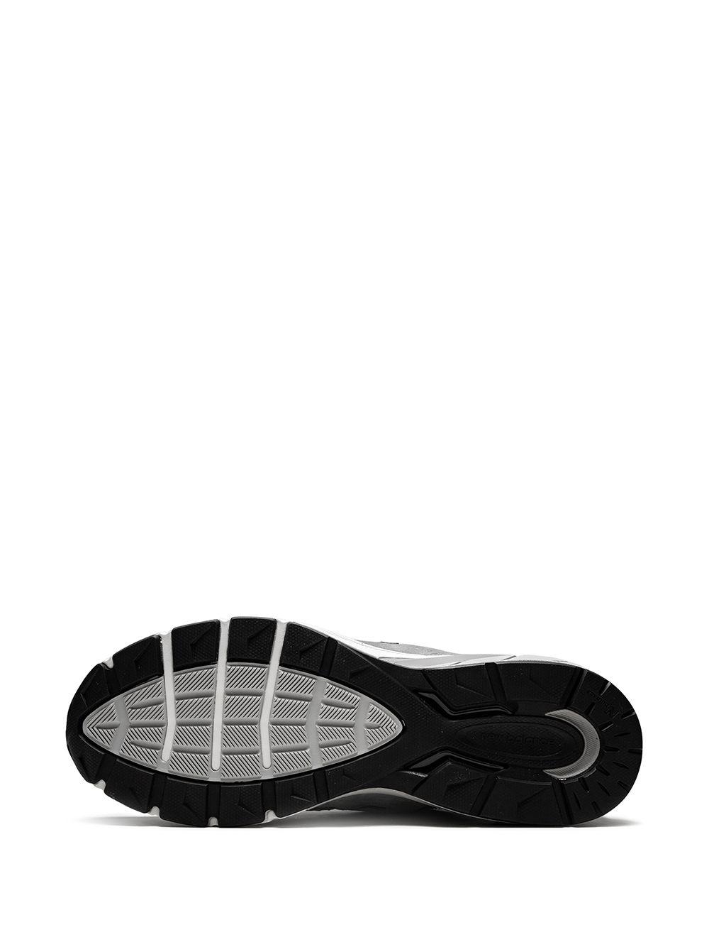 990v5 "Grey" sneakers Product Image