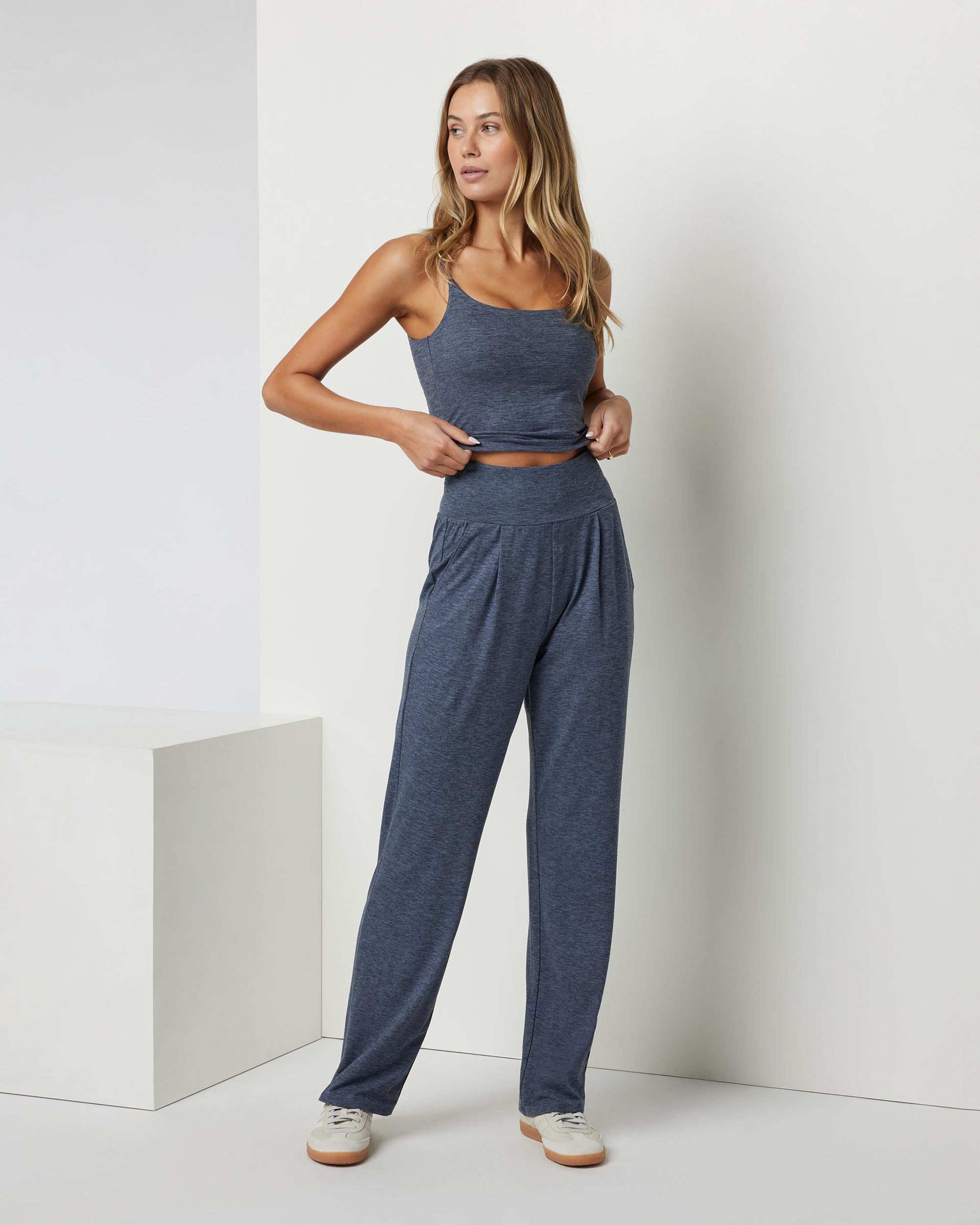 Lux At Ease Straight Product Image