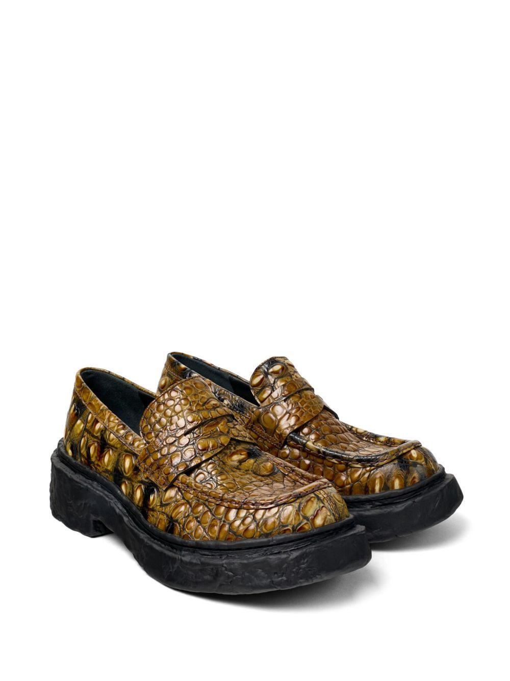 Vamonos croc-effect leather loafers Product Image
