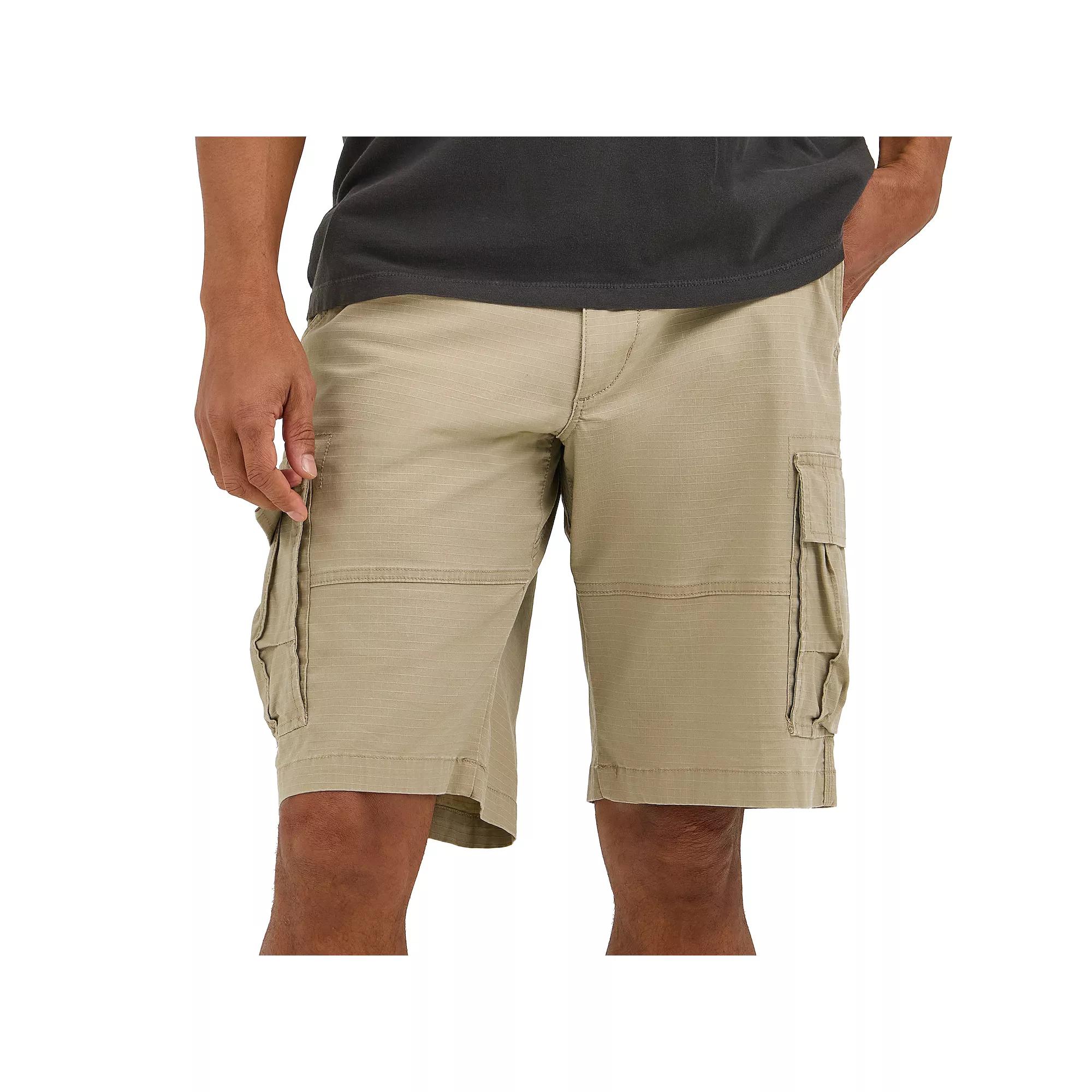 Men's Lee® 11" Extreme Motion Carolina Cargo Shorts, Size: 42, Kc Green Ripstop Product Image