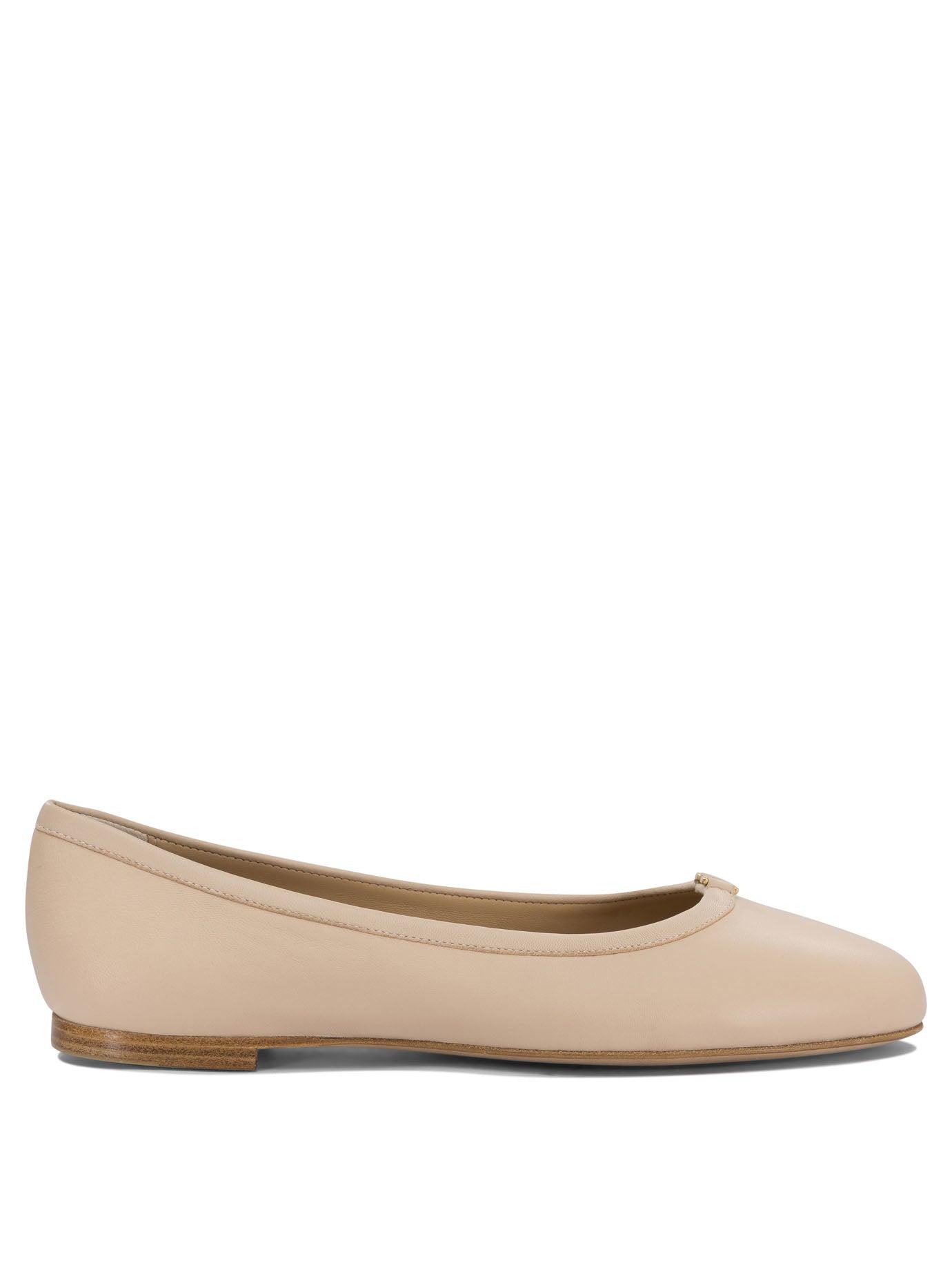 CHLOÉ Woman Ballet Flats Sand Size 9 Leather In Beige Product Image