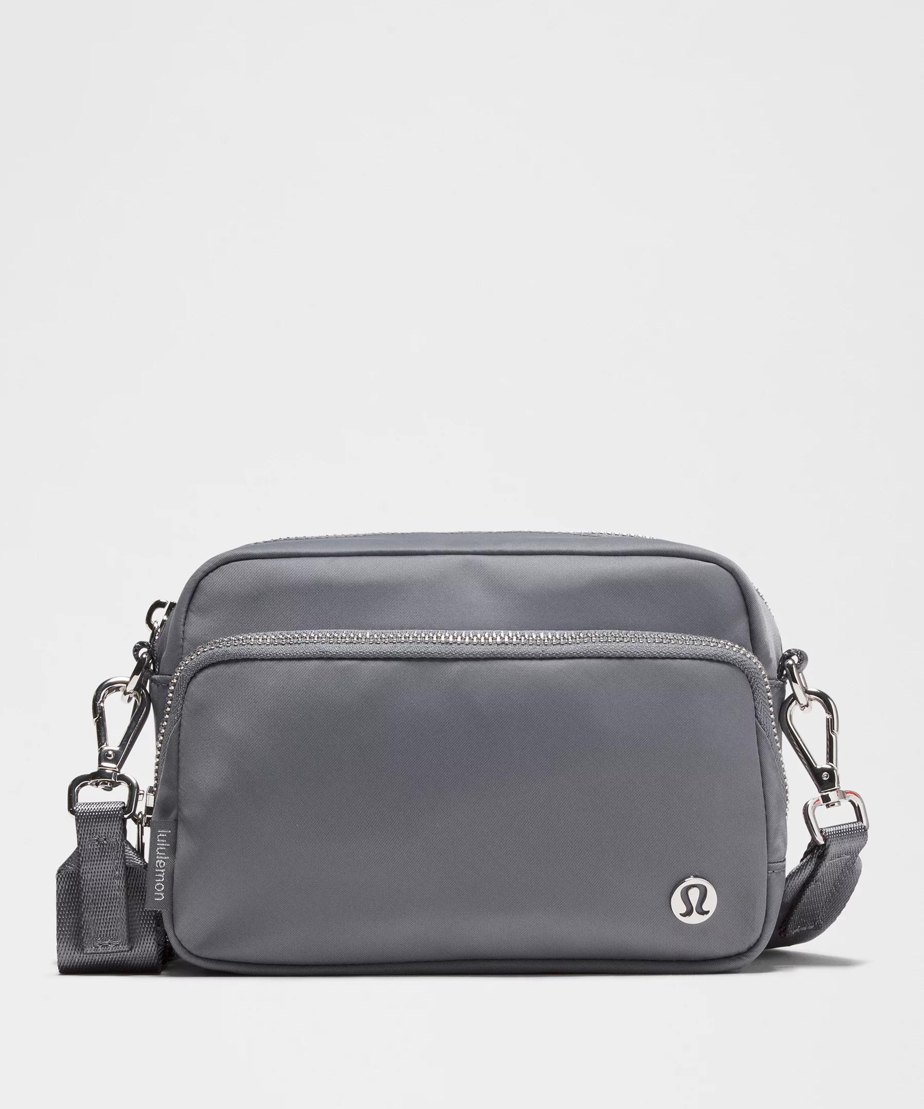 Everywhere Crossbody Bag 2L *Metal Hardware Product Image