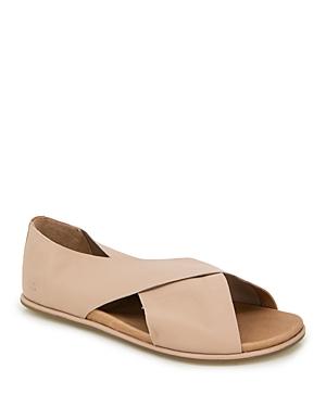 Gentle Souls by Kenneth Cole Womens Laniey Slip On Crisscross Sandals Product Image