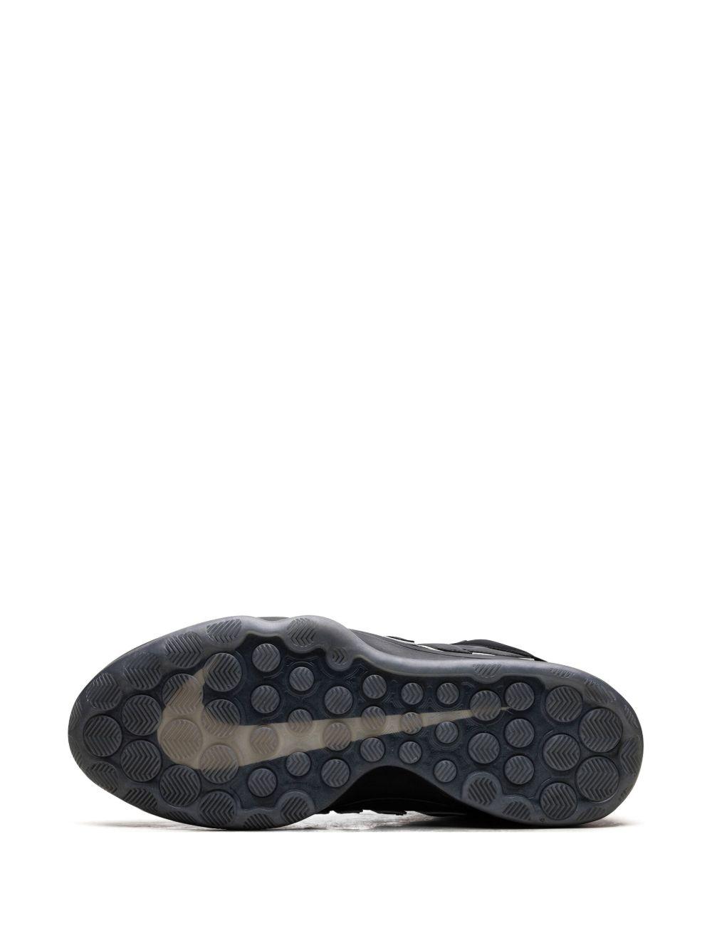 Air Max DN8 "Wolf Grey/Metallic Silver" sneakers Product Image