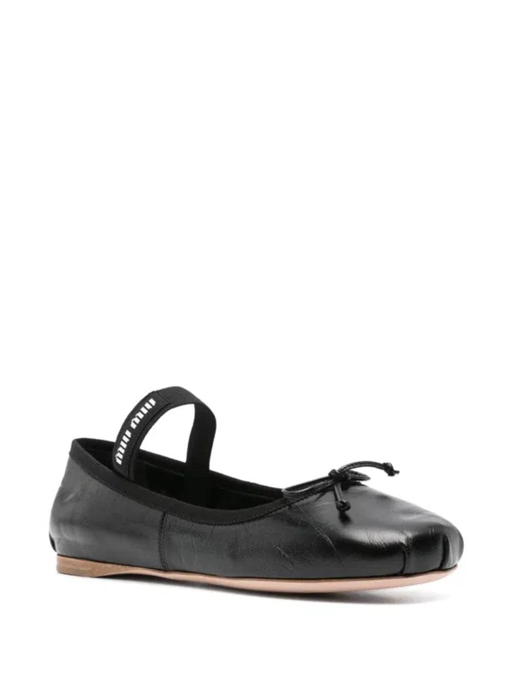 logo-strap ballerina shoes Product Image