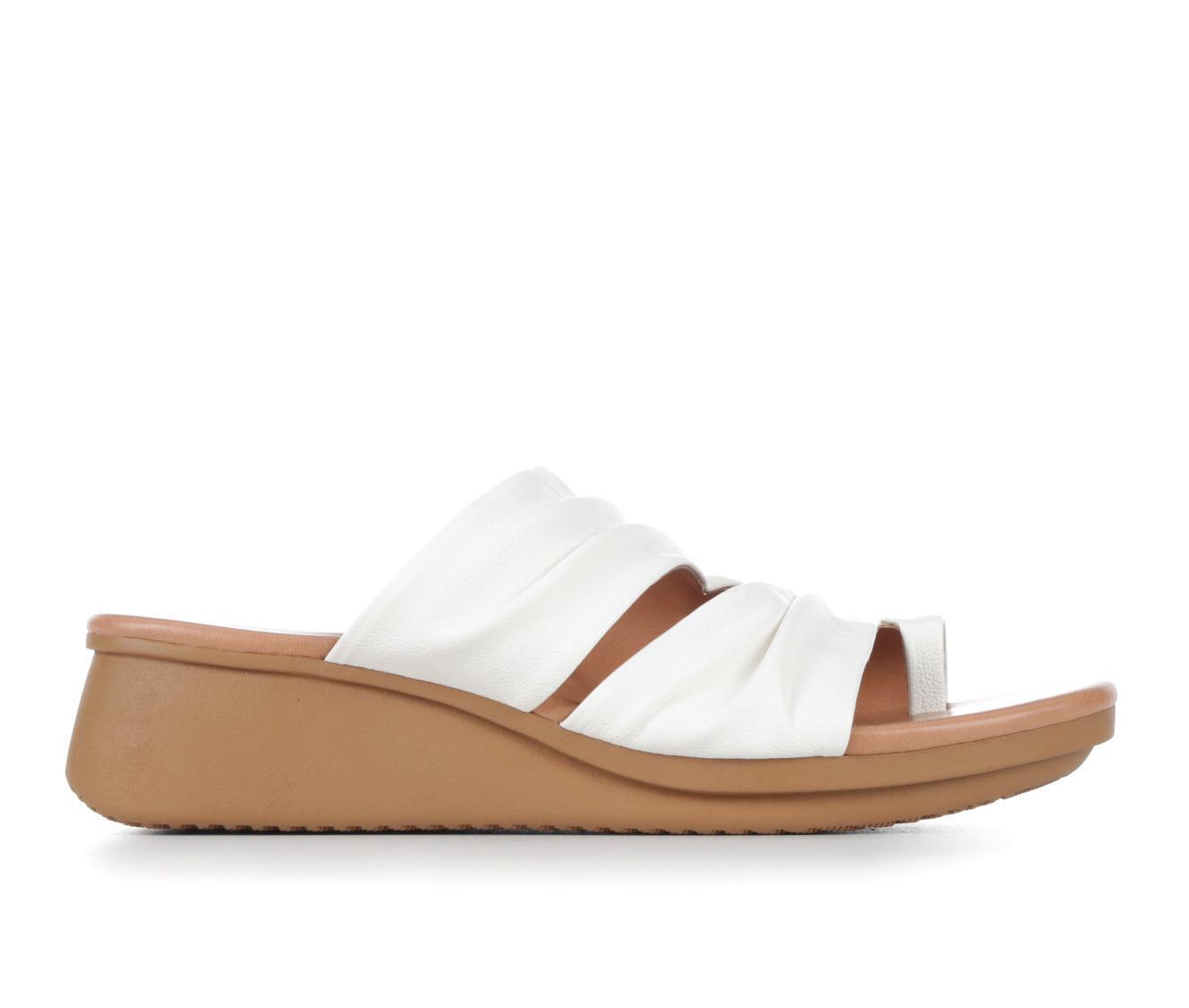 Women's Baretraps Venus Product Image