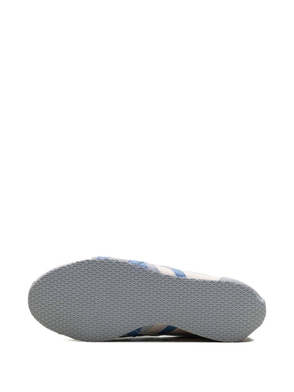 Runspark "Cream/Light Blue" sneakers Product Image
