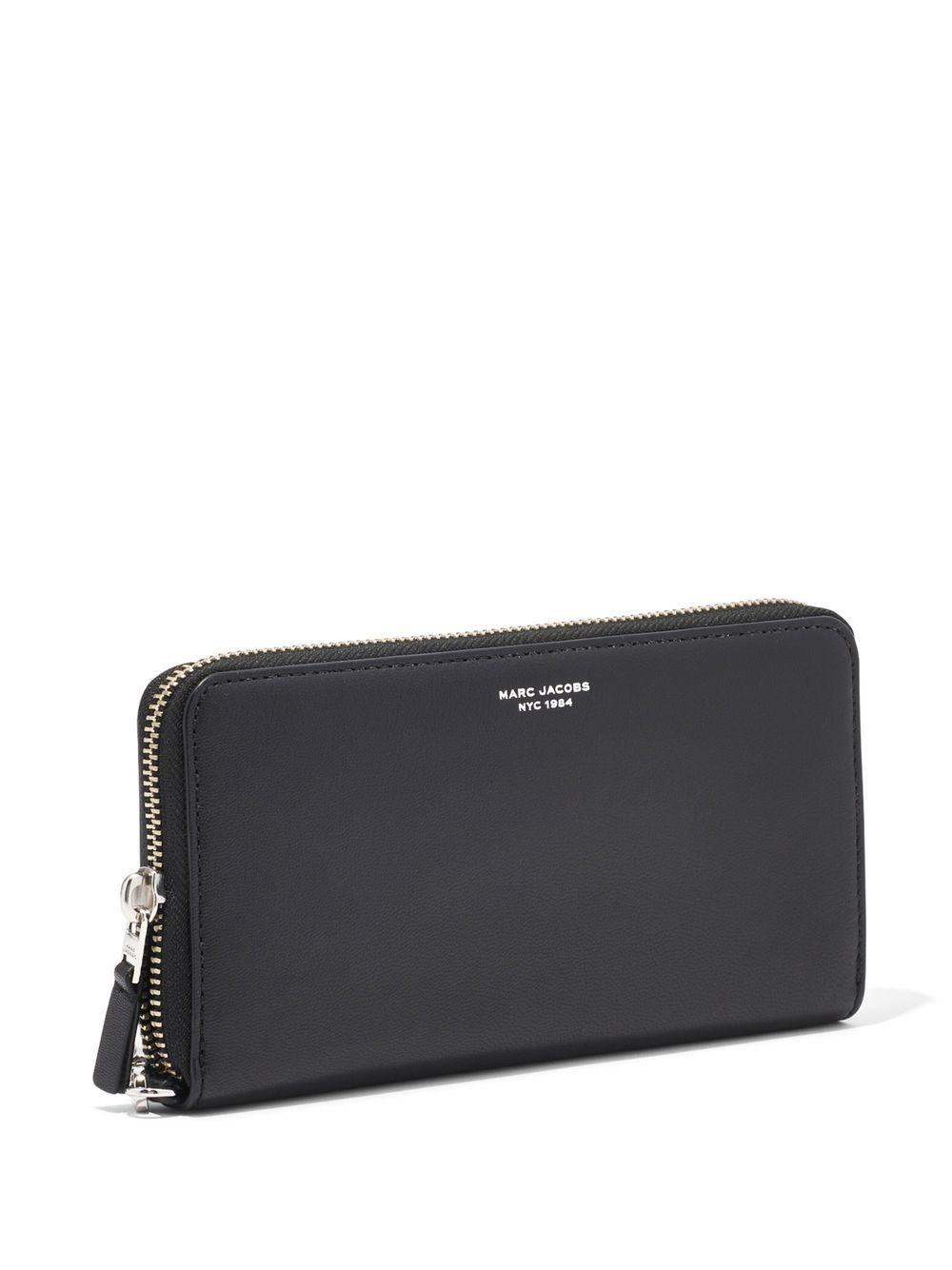 The Continental Wristlet wallet Product Image