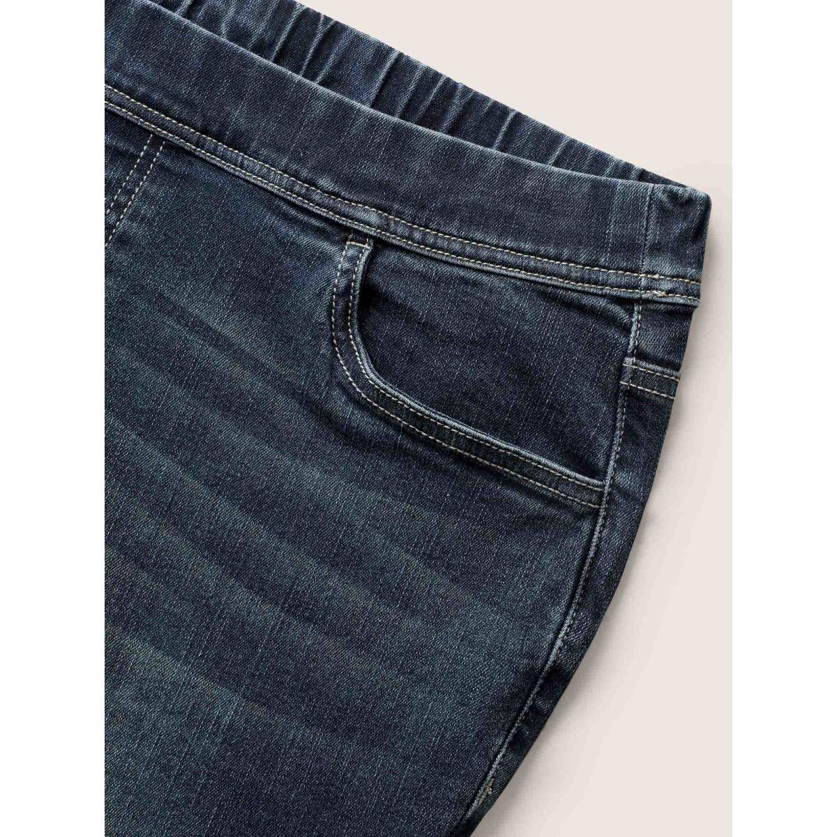 Plus Size Dark Wash Elastic Waist Slim Cropped Jeans Women Denimindigo Casual Non Medium stretch Slanted pocket Jeans BloomChic 20/2X Product Image