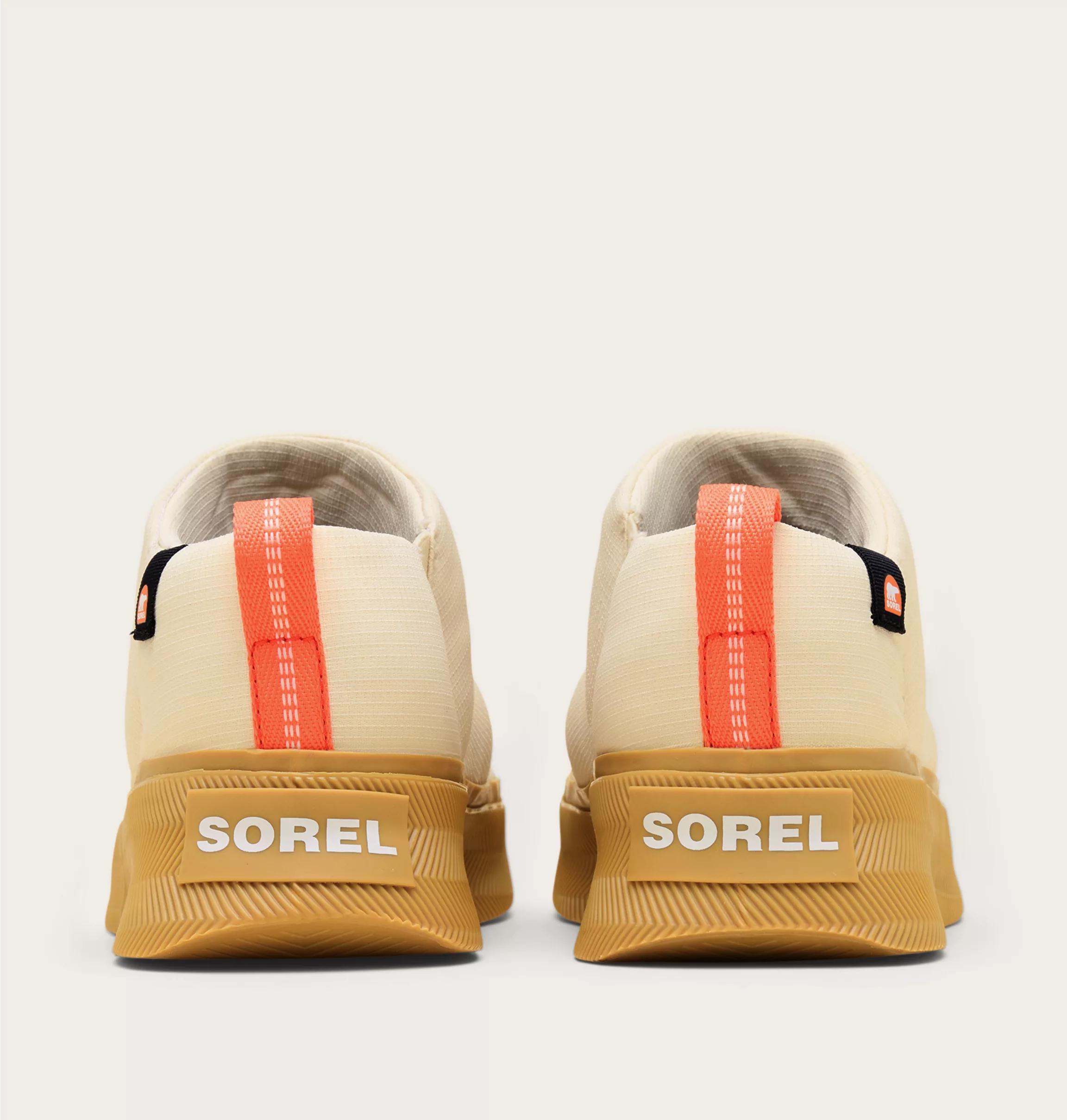 OUT N ABOUT™ IV MINI PUFFY Women's Boot Product Image