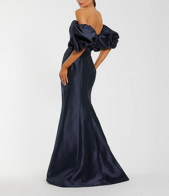 Mac Duggal Off-The-Shoulder Puff Short Sleeve Mermaid Gown Product Image