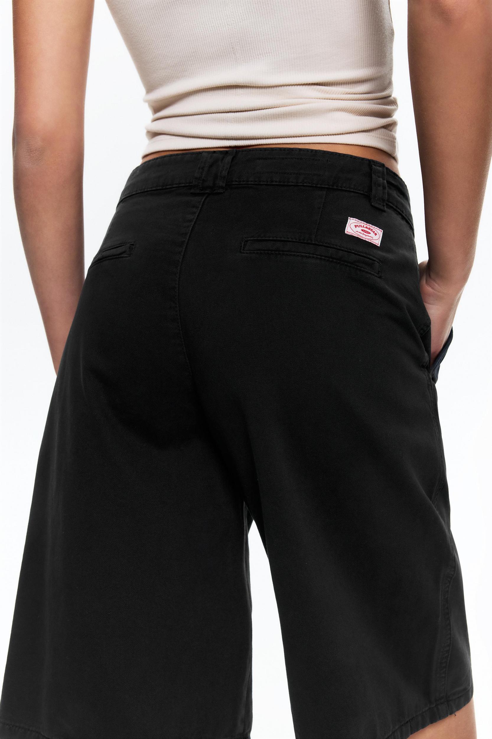 Chino Bermuda shorts Product Image