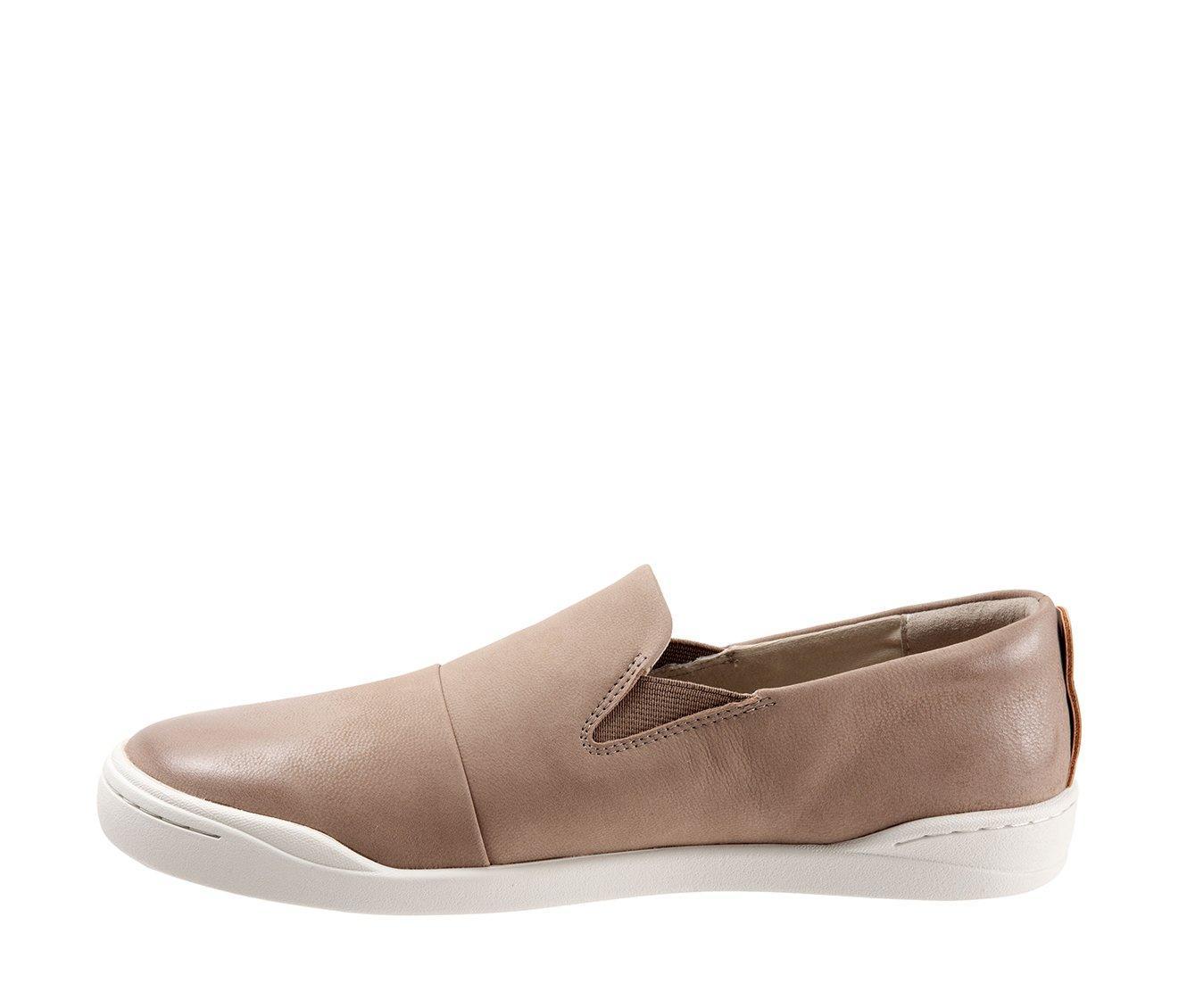 Women's Softwalk Alexandria Casual Shoes Product Image