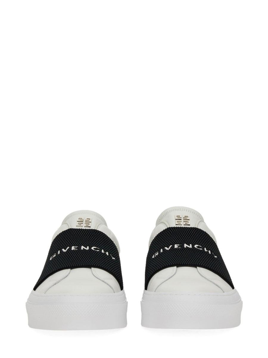 GIVENCHY Logo-embroidered Slip-on Leather Sneakers In White Black Product Image