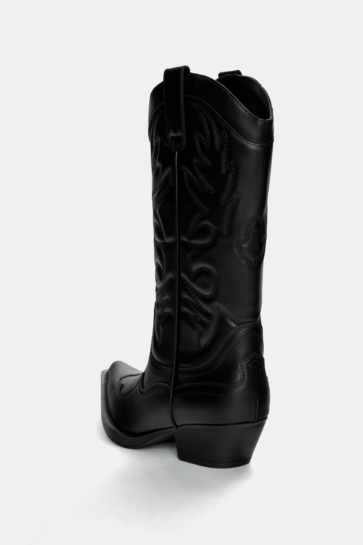Cowboy boots with topstitching Product Image