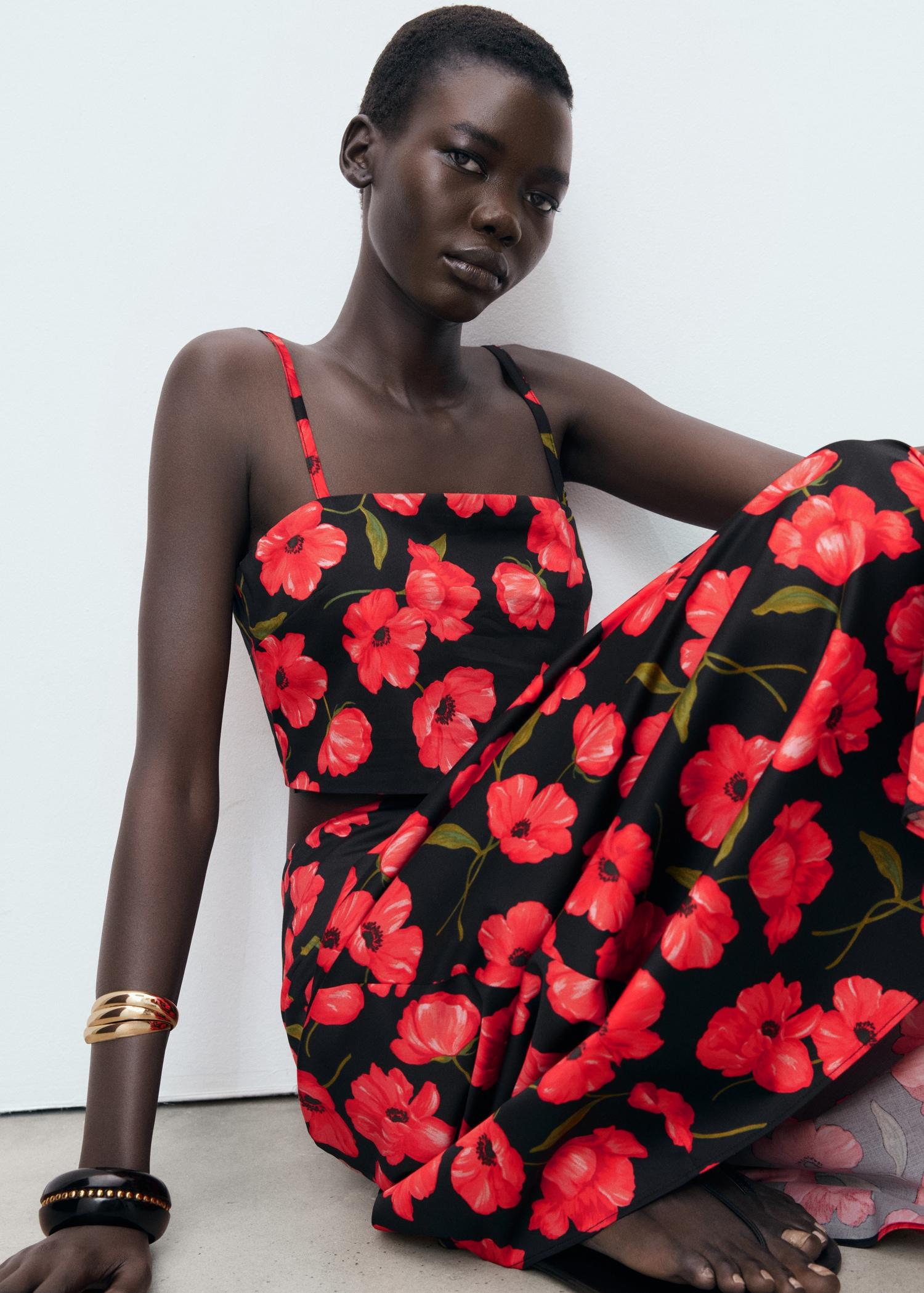 Floral crop top - Women | MANGO USA Product Image