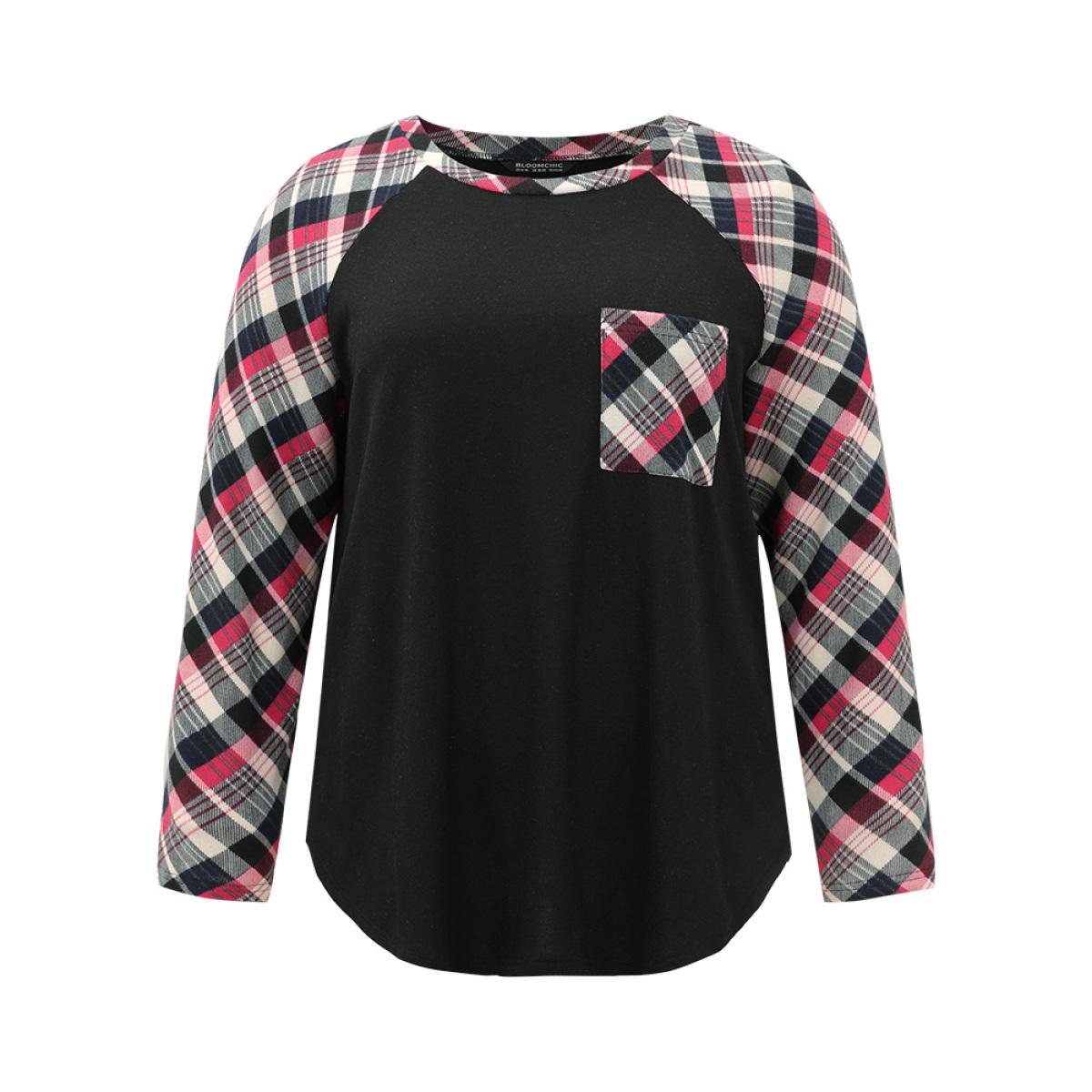 Plus Size Plaid Patched Pocket Raglan Sleeve T-shirt Black Women Casual Contrast Plaid Round Neck Festival-Christmas T-shirts BloomChic 28/5X Product Image