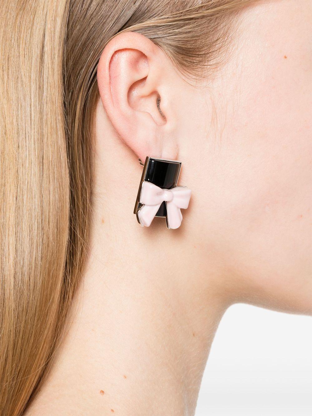 ceramic bowknot earrings Product Image