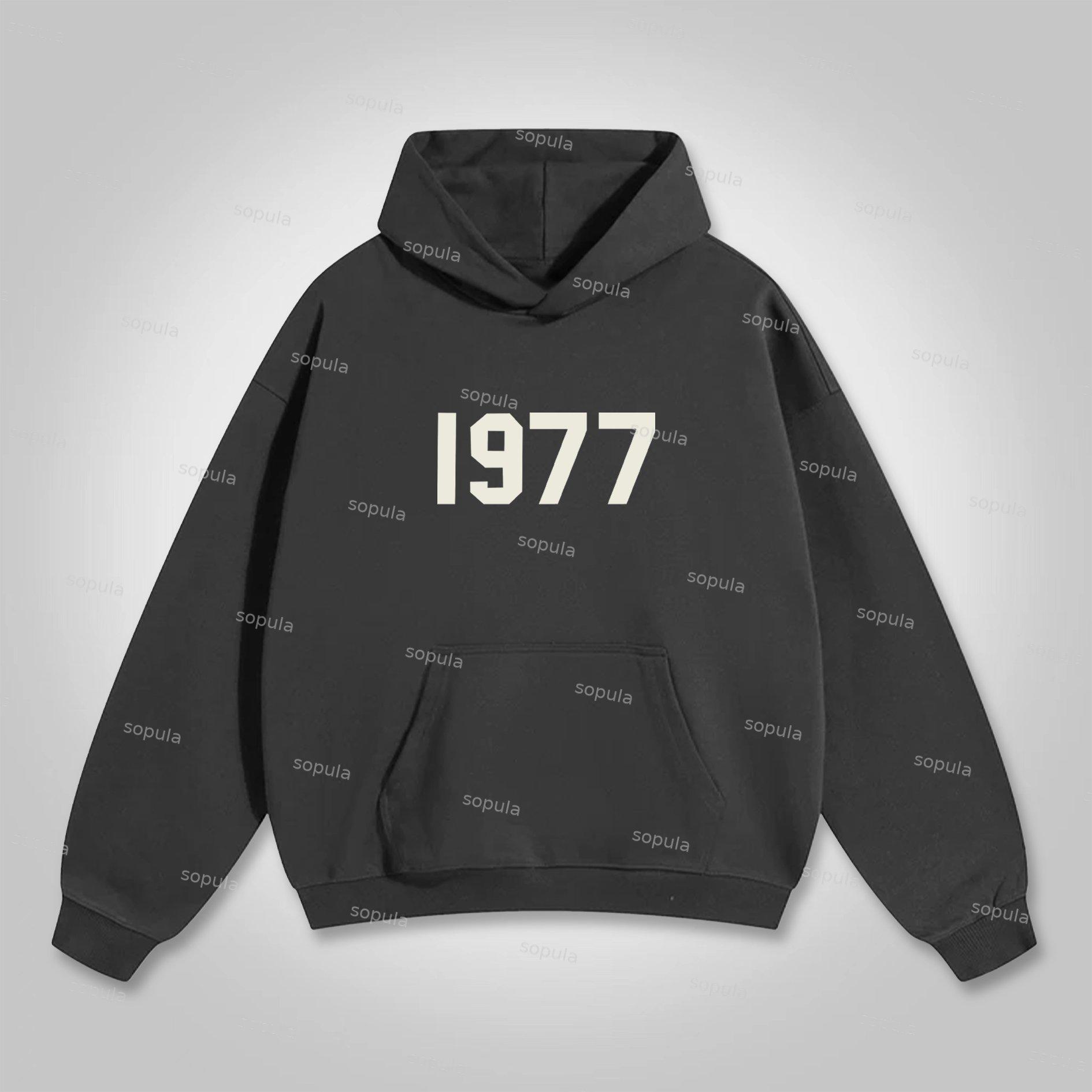 Sopula Vintage Loose Lip Fashion Graphic Hoodie Product Image