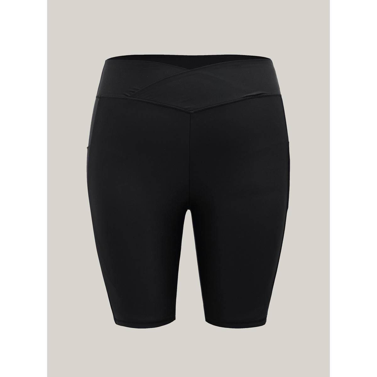 Plus Size Hips Contour Curvy Pockets Swim Bottoms Women's Swimwear Black Resort High stretch Skinny High Rise Side seam pocket Curve Swim Bottoms BloomChic 10/M Product Image