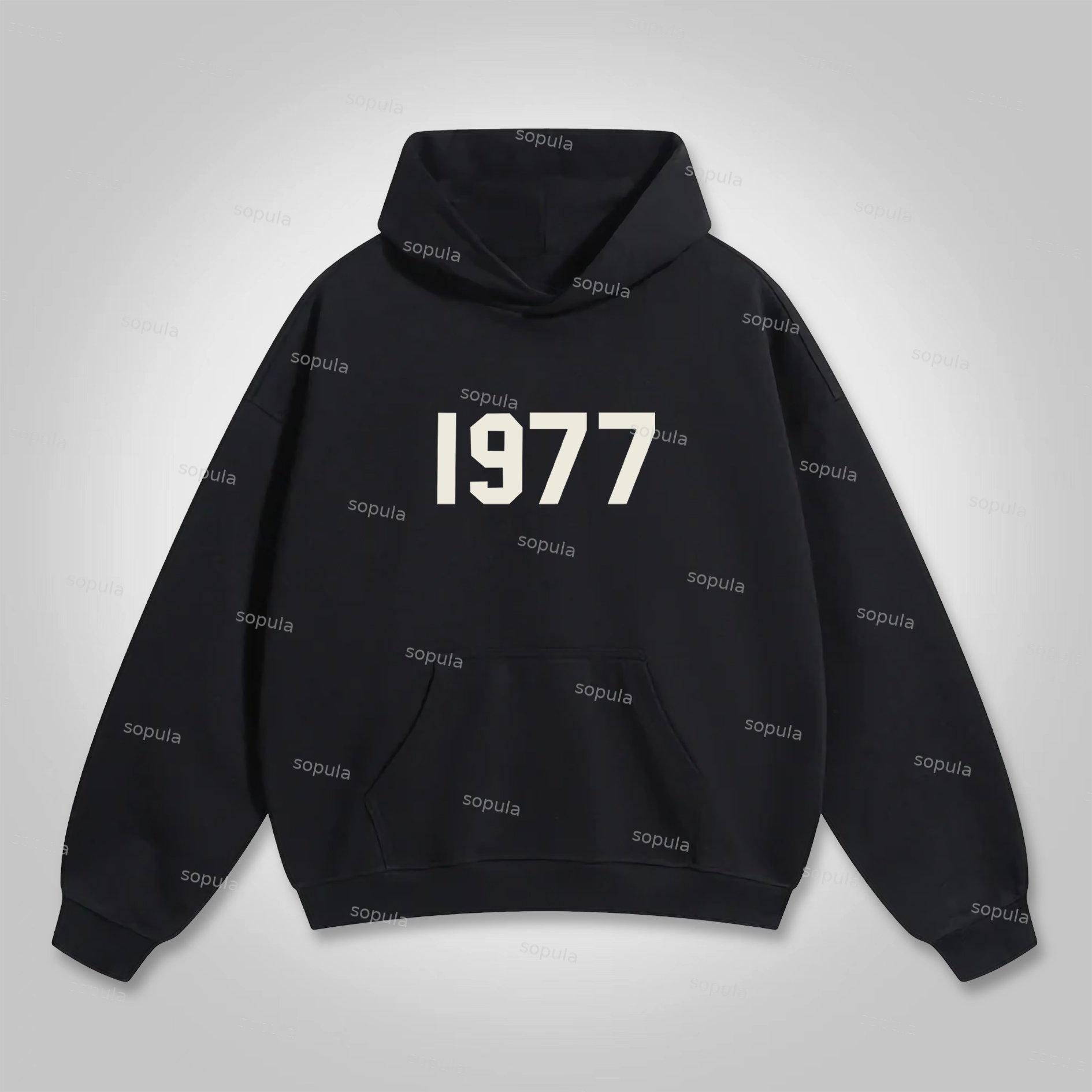 Sopula Vintage Loose Lip Fashion Graphic Hoodie Product Image