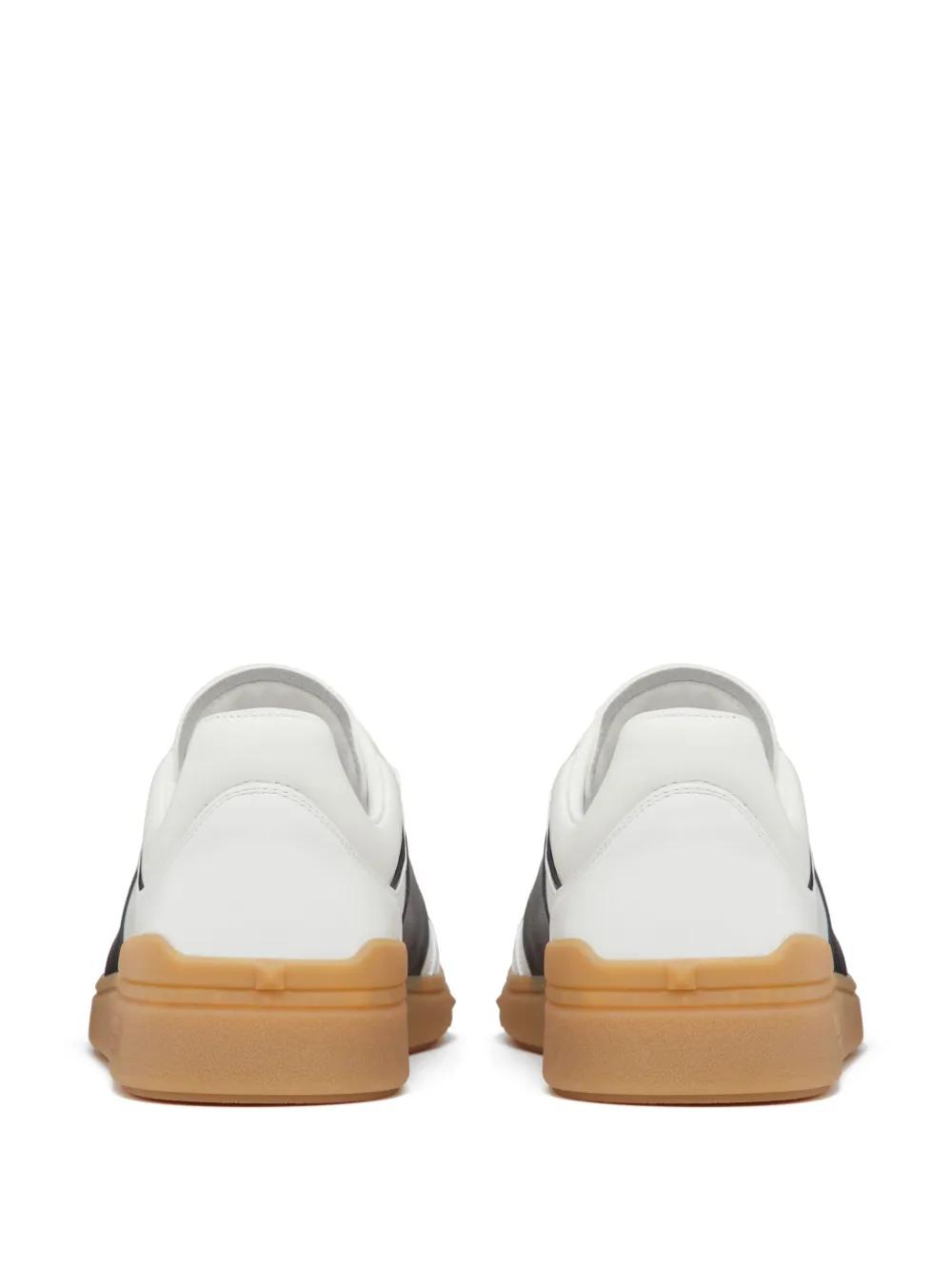 Upvillage leather sneakers Product Image