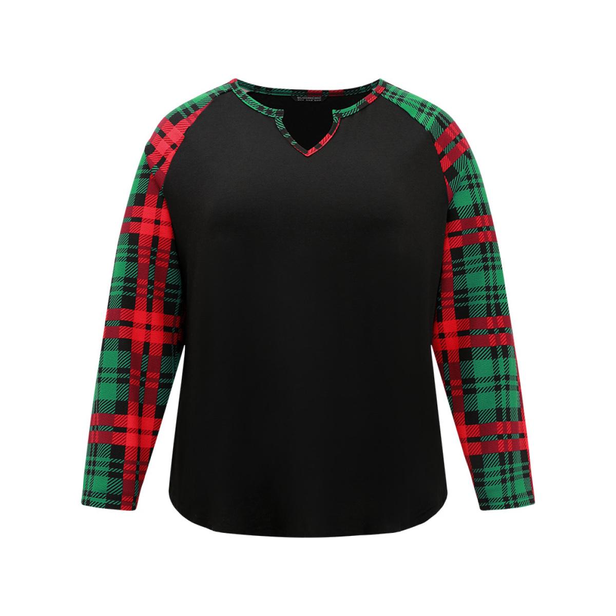 Plus Size Plaid Contrast Notched Raglan Sleeve T-shirt Black Women Leisure Contrast Plaid Casual T-shirts BloomChic 26/4X Product Image