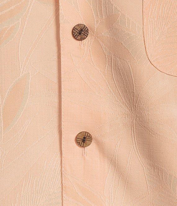 Caribbean Bird of Paradise Textured Short Sleeve Woven Shirt Product Image
