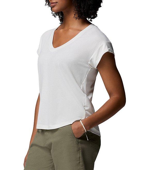 Columbia Daniela Falls V-Neck Short Sleeve Tee Product Image