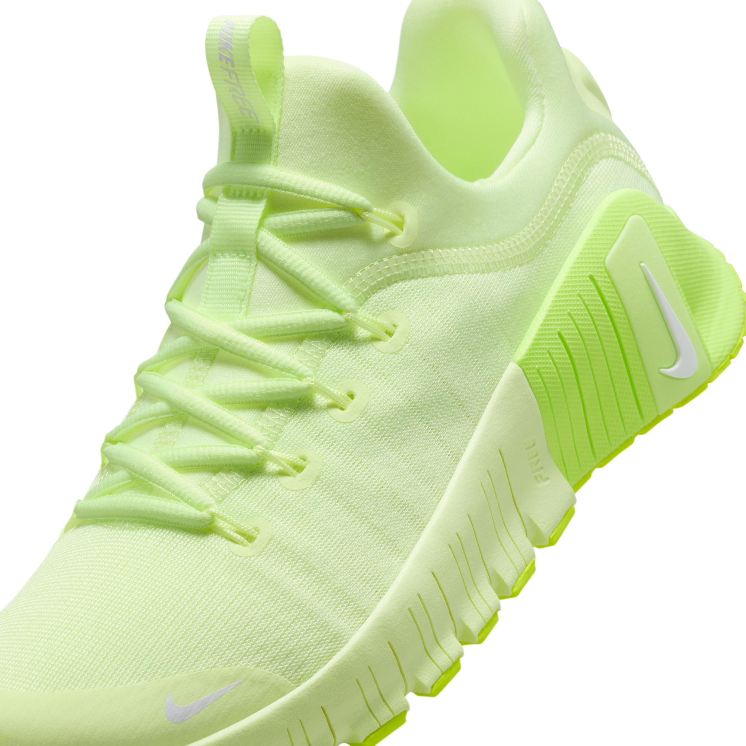 Nike Women's Free Metcon 6 Workout Shoes Product Image