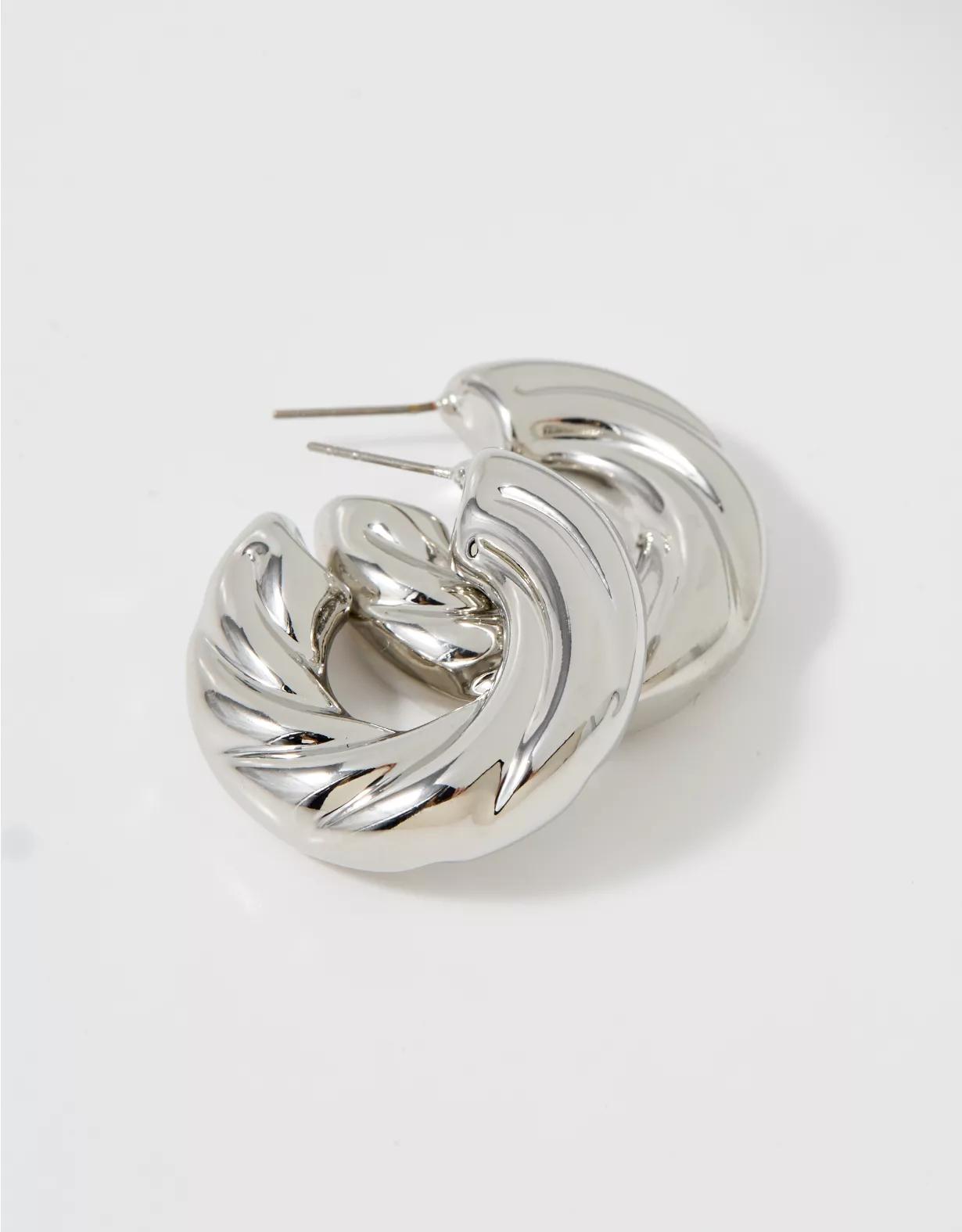 Aerie Chunky Croissant Hoop Earrings Product Image